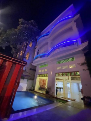 Centro Guest House